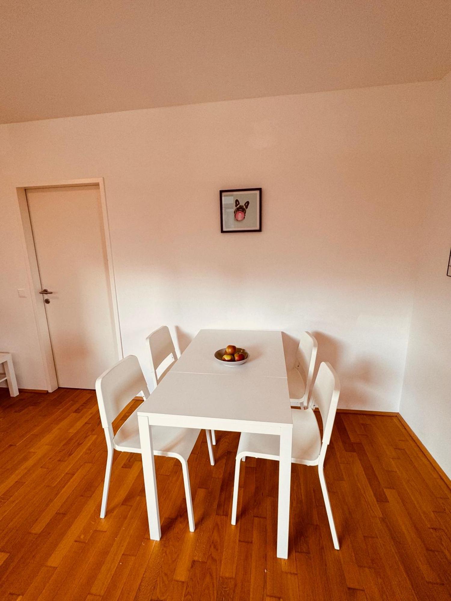 Apartamento Ursula Rose Collection An Der Donau Viena Exterior foto